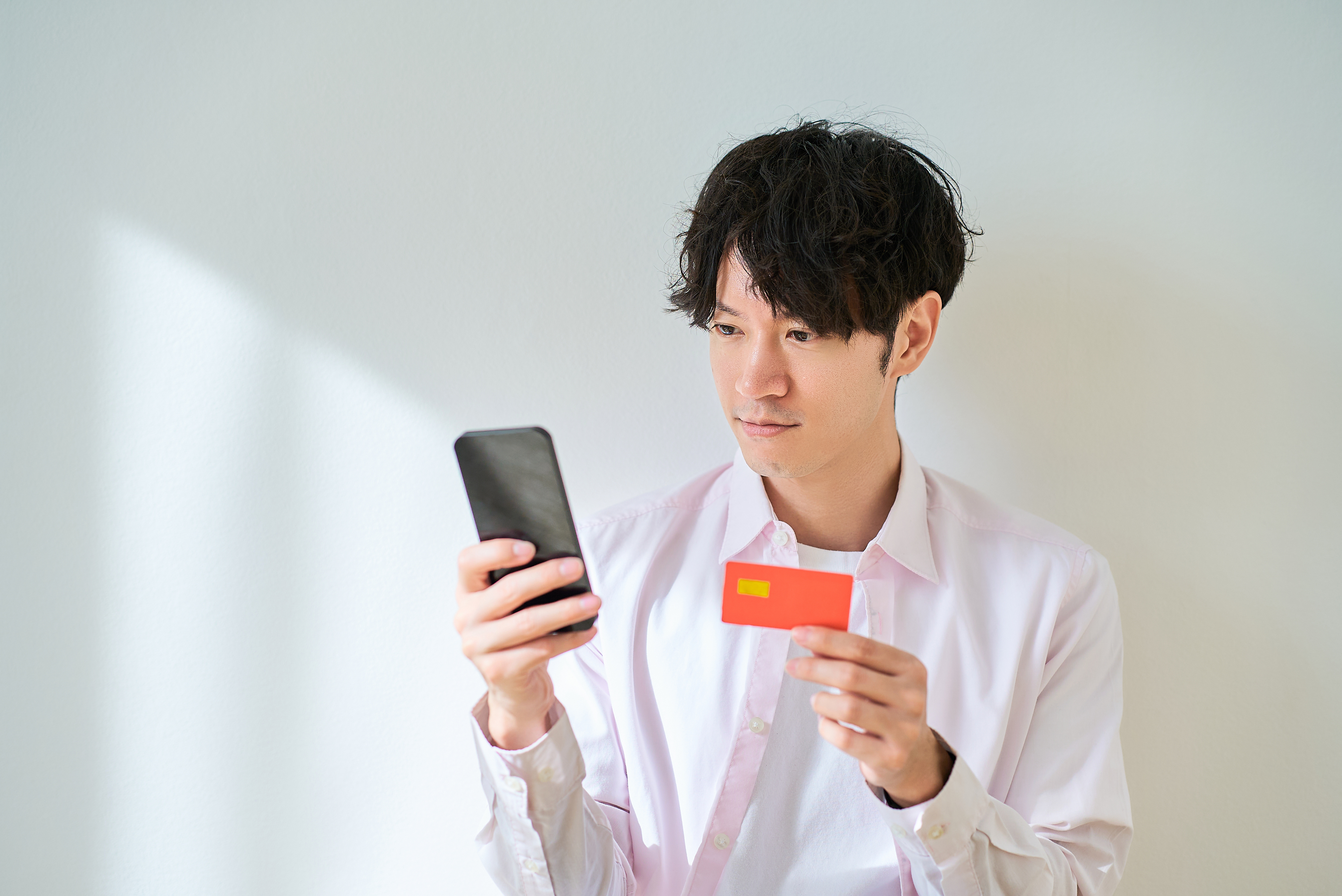 フィナステリドを通販で買うのは危険？潜むリスクや医師に処方してもらうべき理由も解説